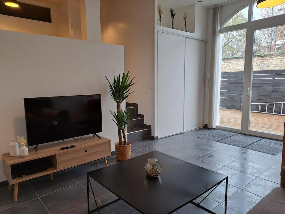 Bel Appartement Grande Terrasse Avec Parking A Дижон Екстериор снимка